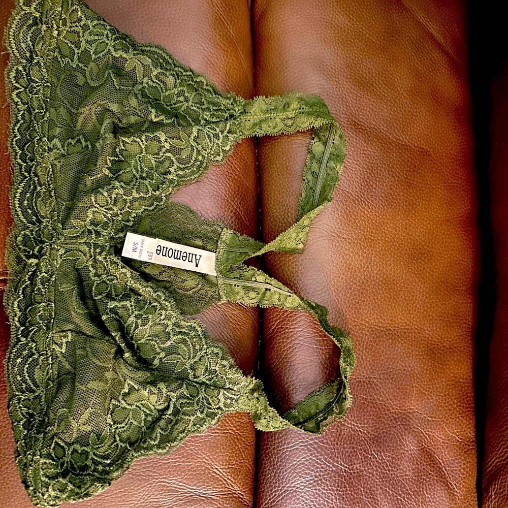 Anemone Bralette, beautiful green: small-medium size. Very, very soft